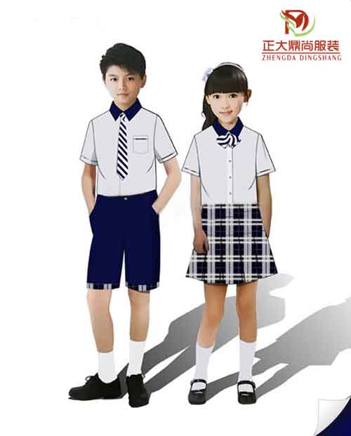 小学生制式校服