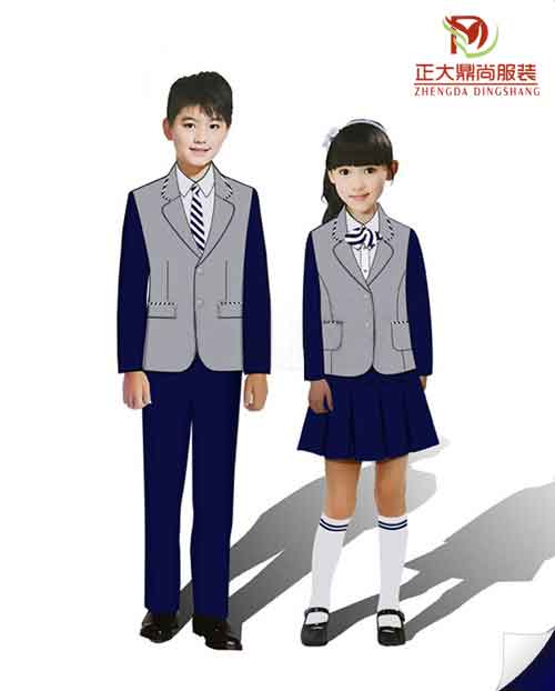 小学生制式校服