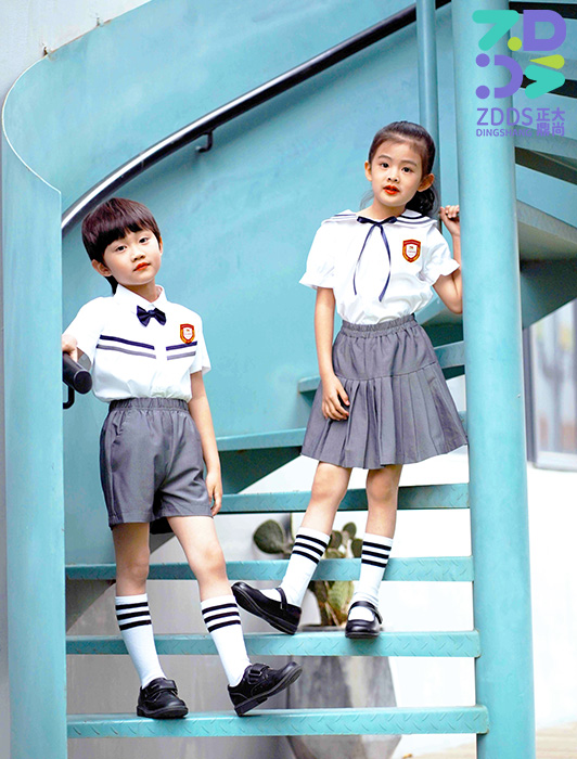 夏季礼服